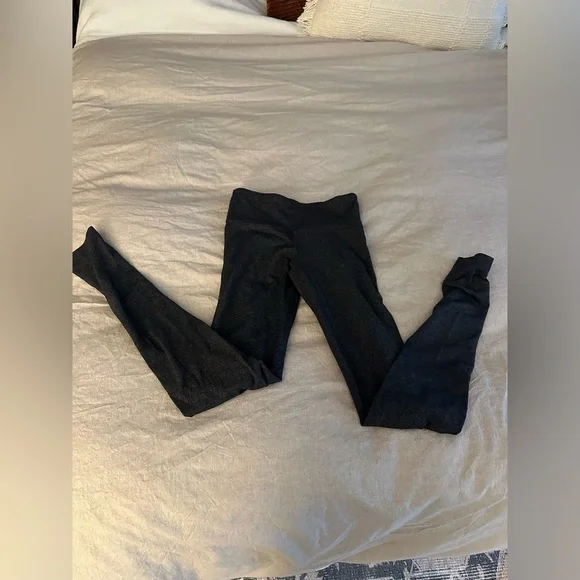 Lululemon Marled Gray Leggings - Picture 4 of 4